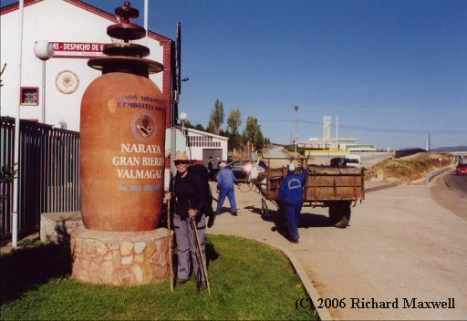 Componaraya Wine Fountain